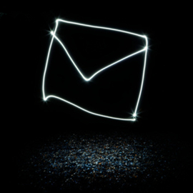 你应该什么时候发出邮件?