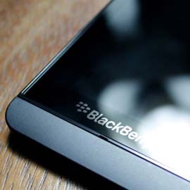 黑莓宣布整合智能手机业务 将在全球进行裁员