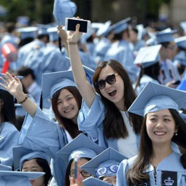 报告：51.4%中国留学生回国发展最青睐民企