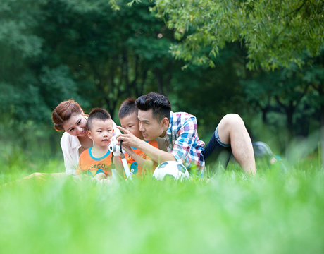 如何完善《员工手册》中假期管理规定？