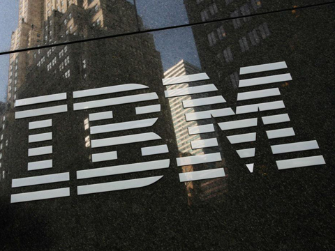 IBM 员工大地震：3万职位面临调整 1万人或被裁