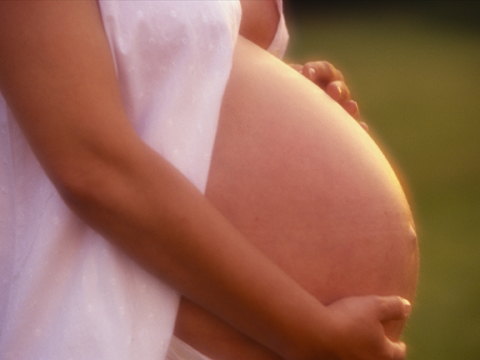 孕期女职工提供虚假病假条单位以旷工解除属合法