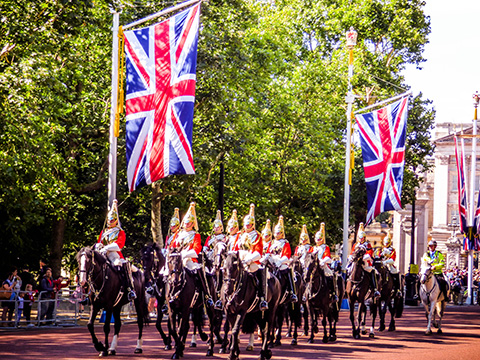 英国：第二大钢铁公司宣布破产 危及2.5万人就业