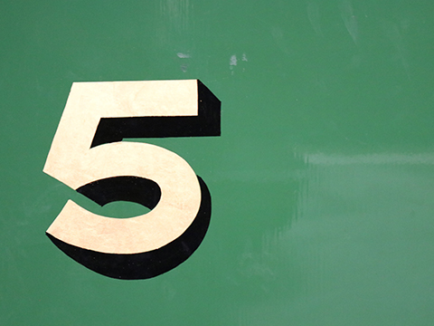 合法调整员工工作地点的5个关键点